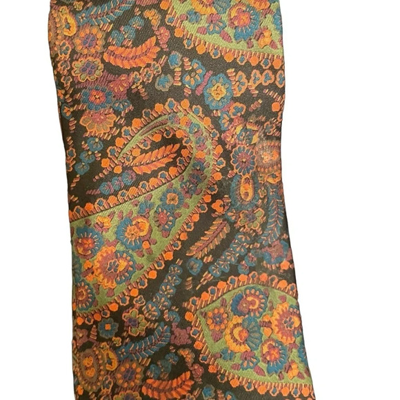 Andre" Ghekiere Cannes Paris Paisley men's tie - Picture 3 of 6